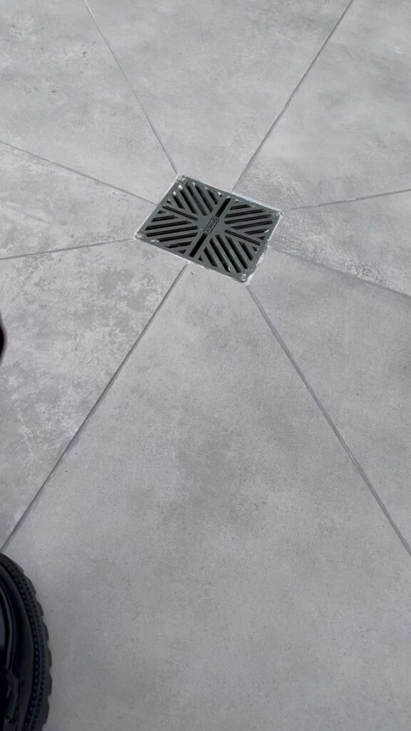 backyard tiles installation Saratoga